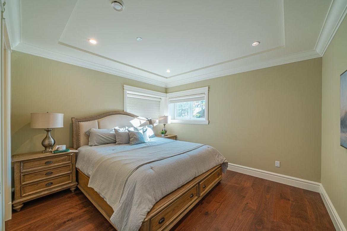 Spacious Cozy House In Vancouver West Esterno foto